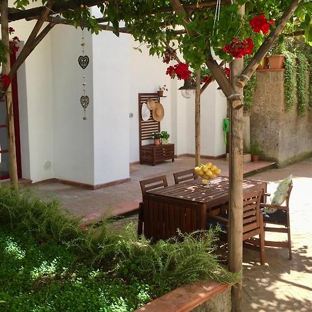 Secret Garden Apartment Castellammare di Stabia Buitenkant foto
