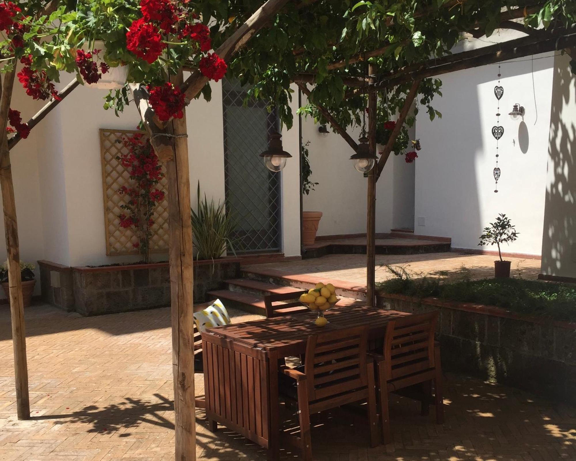 Secret Garden Apartment Castellammare di Stabia Buitenkant foto